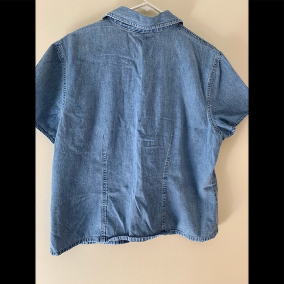 Chambray blouse - Picture 2 of 3